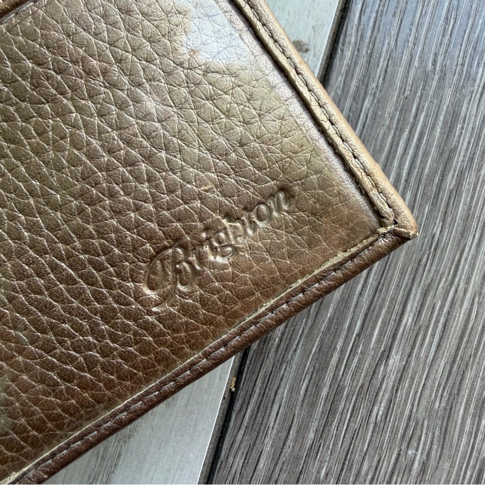 Brighton Gold Pebble Leather Bifold Organizer Crossbody - Picture 10 of 11